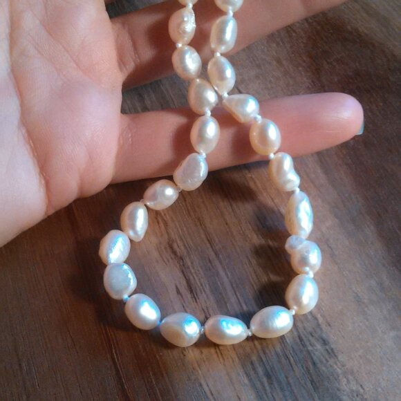 Peach Freshwater Pearl Stainless Steel Necklace - Picture 5 of 9